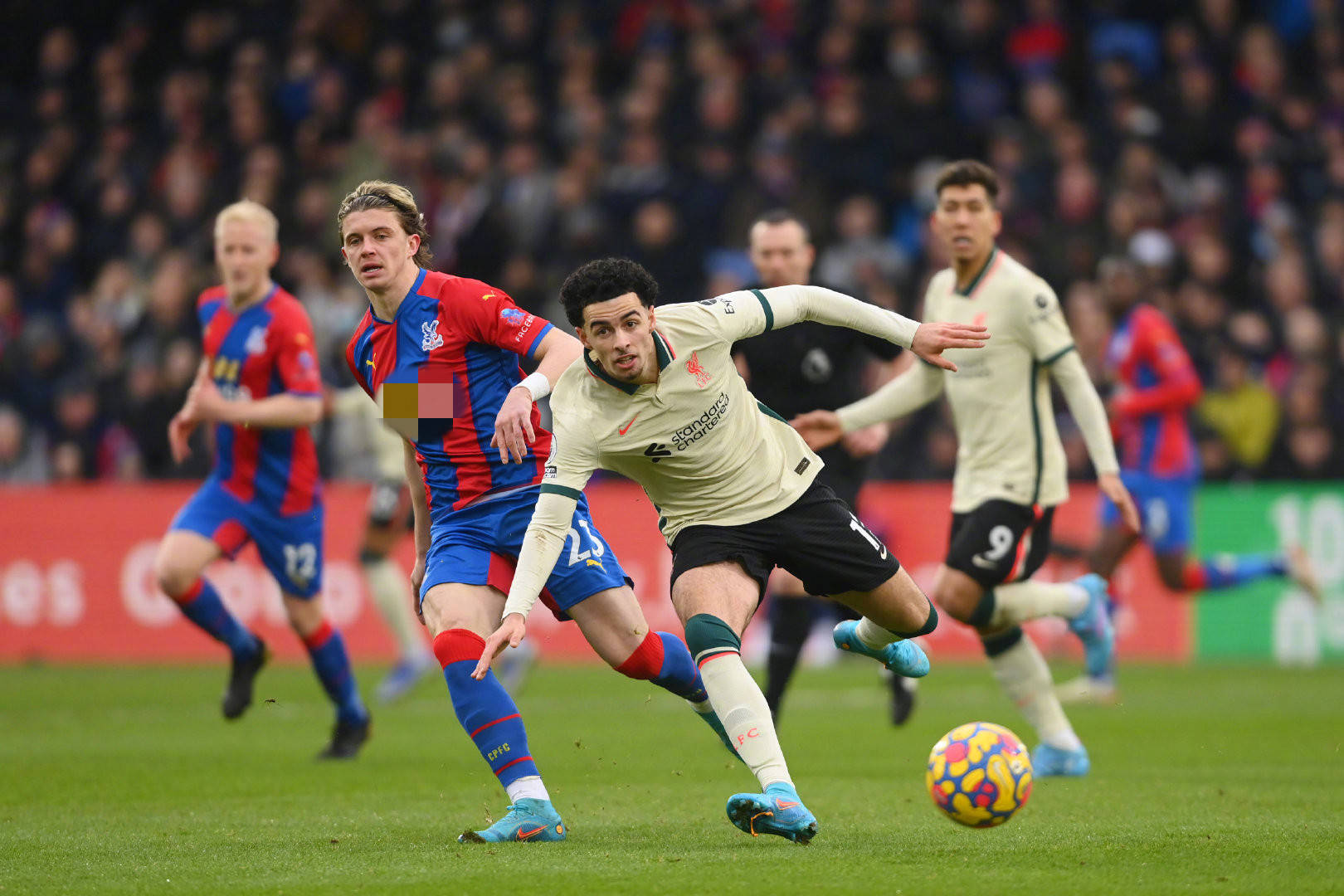 三轮比赛中 三轮比赛中